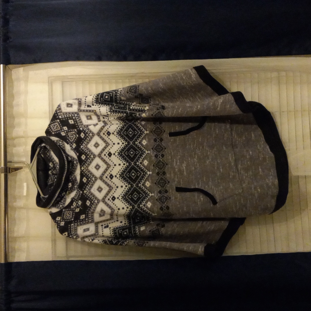 Woman's poncho small